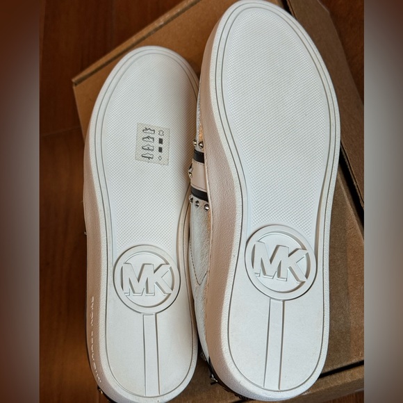 MICHAEL KORS Frankie Striped Women's Sneakers - Picture 9 of 12